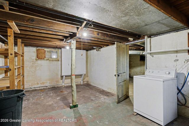 307 E Mount Hope Avenue, Lansing, MI 48910