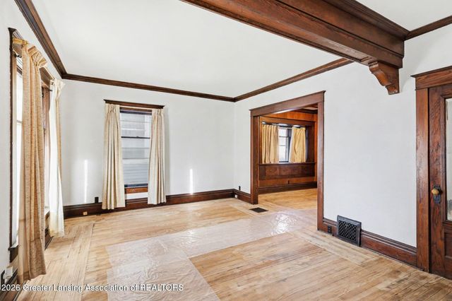 307 E Mount Hope Avenue, Lansing, MI 48910