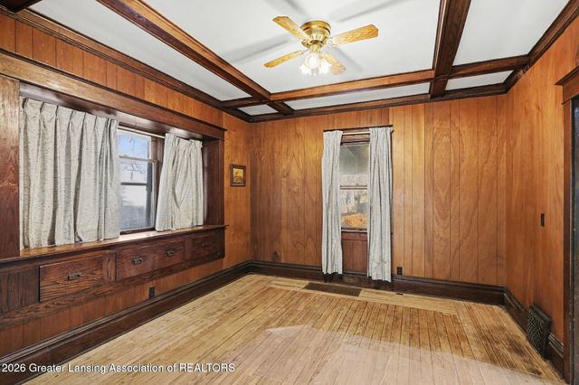 307 E Mount Hope Avenue, Lansing, MI 48910