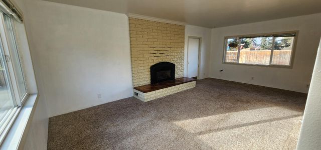 2381 Brentwood Street, Medford, OR 97504