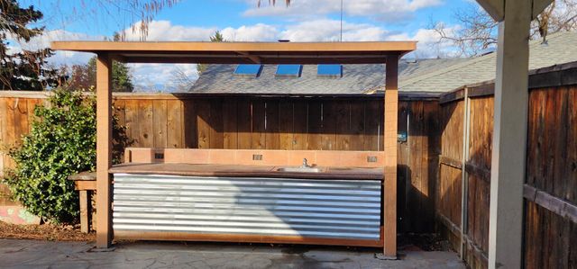 2381 Brentwood Street, Medford, OR 97504