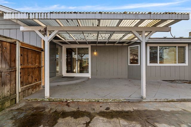 2381 Brentwood Street, Medford, OR 97504