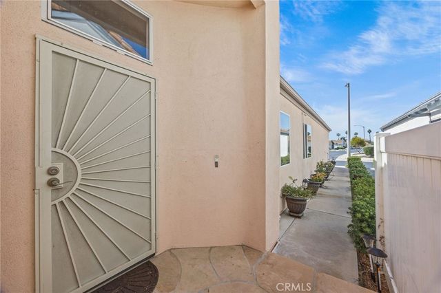 28124 Palm Villa Drive, Menifee, CA 92584