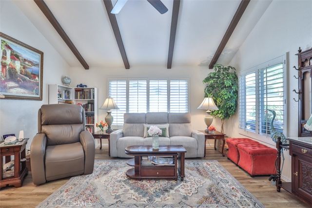 1529 Wood Lake 3, Santa Ana, CA 92705