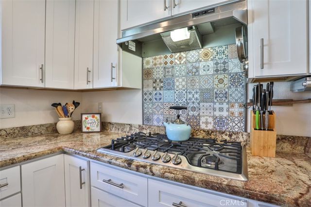 1529 Wood Lake 3, Santa Ana, CA 92705