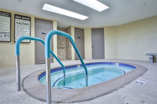 1529 Wood Lake 3, Santa Ana, CA 92705