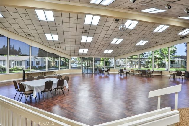 1529 Wood Lake 3, Santa Ana, CA 92705