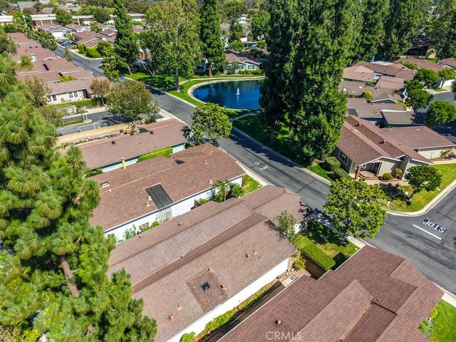 1529 Wood Lake 3, Santa Ana, CA 92705