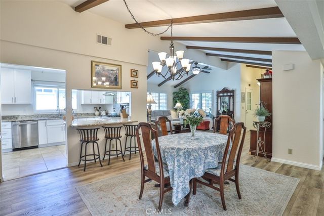 1529 Wood Lake 3, Santa Ana, CA 92705