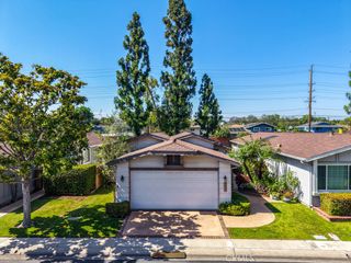 1529 Wood Lake 3, Santa Ana, CA 92705