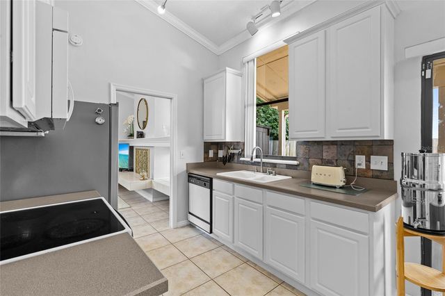 933 BEARDED OAKS TERRACE, Longwood, FL 32779
