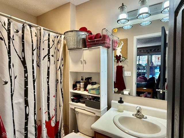 1062 Berwyn Road, New Whiteland, IN 46184