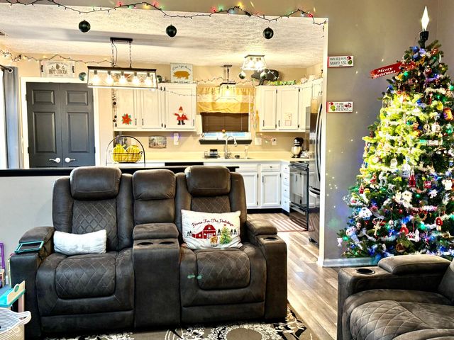 1062 Berwyn Road, New Whiteland, IN 46184