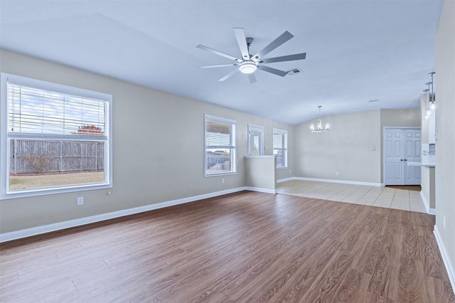 5705 Drystone LN, Killeen, TX 76542