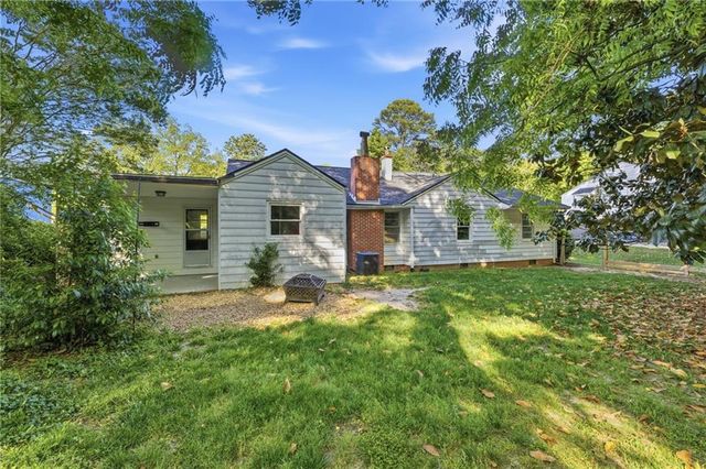1371 Enota Avenue, Gainesville, GA 30501
