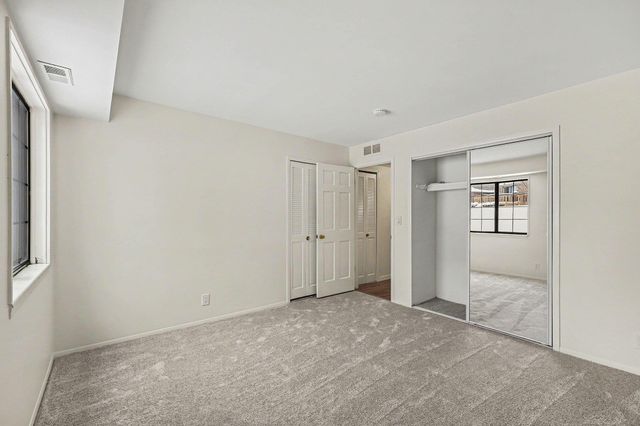 1891 Meadow Dale Court, Rochester Hills, MI 48309