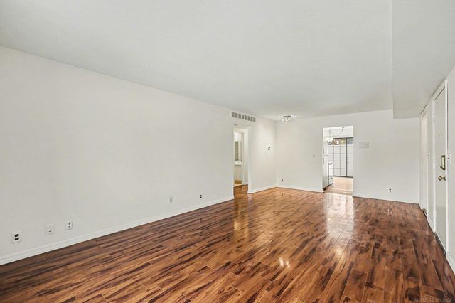 1891 Meadow Dale Court, Rochester Hills, MI 48309