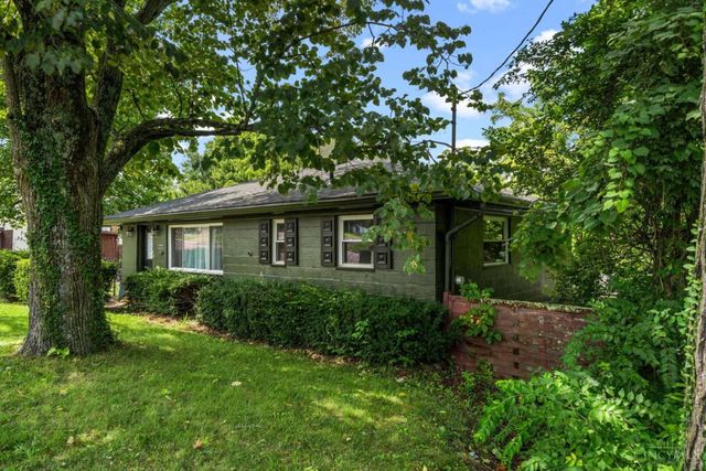 2562 Montana Avenue, Cincinnati, OH 45211