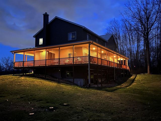 197 Leonard Street, Grand Rapids, MI 49534
