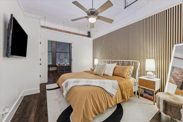 915 Franklin Street 2F, Houston, TX 77002