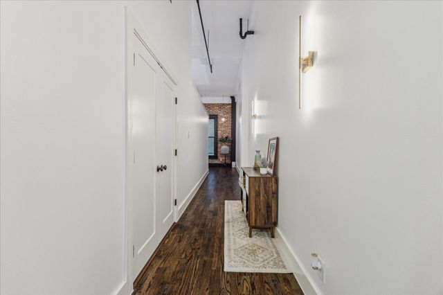 915 Franklin Street 2F, Houston, TX 77002