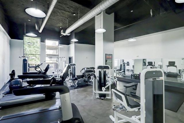 915 Franklin Street 2F, Houston, TX 77002