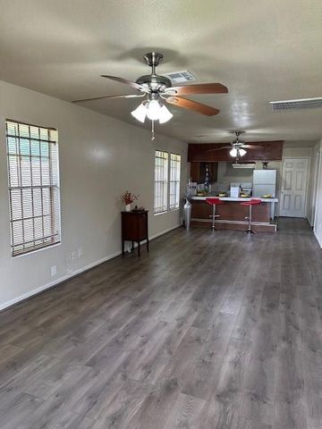 3914 Kashmere Street, Houston, TX 77026