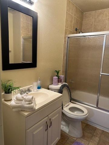 3914 Kashmere Street, Houston, TX 77026