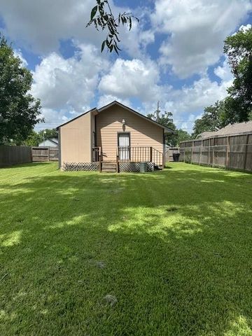 3914 Kashmere Street, Houston, TX 77026