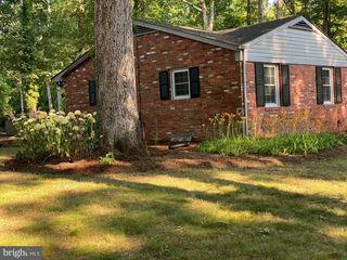 112 JAY RD, Fredericksburg, VA 22405