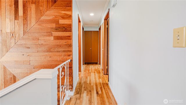 3319 S 249th Place, Kent, WA 98032