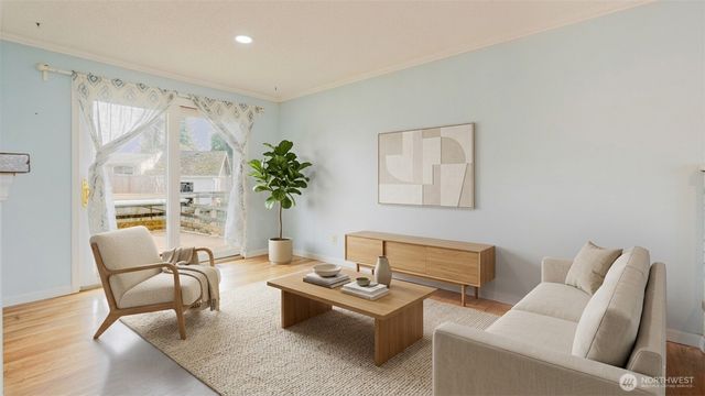 3319 S 249th Place, Kent, WA 98032