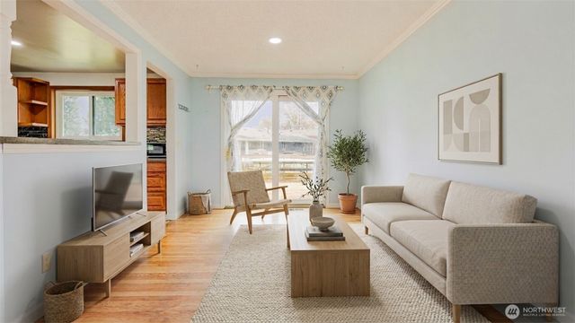 3319 S 249th Place, Kent, WA 98032