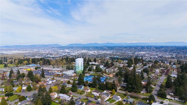 3319 S 249th Place, Kent, WA 98032