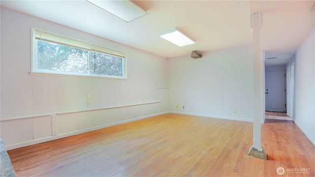 3319 S 249th Place, Kent, WA 98032