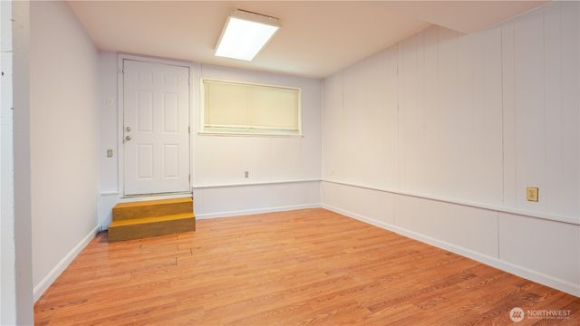 3319 S 249th Place, Kent, WA 98032