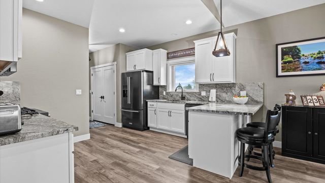 67190 Sunnyside Road, Montrose, CO 81401
