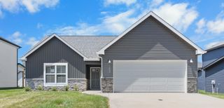 1402 Dan Brown Dr, Clarksville, TN 37042