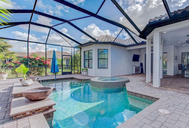 5564 SEMOLINO STREET, Nokomis, FL 34275