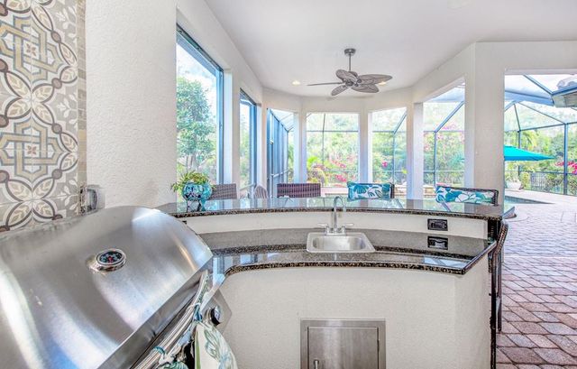 5564 SEMOLINO STREET, Nokomis, FL 34275