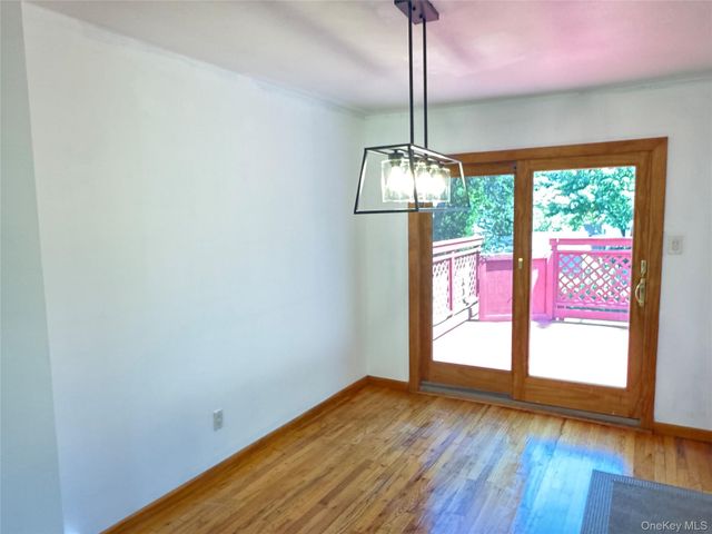 43 Newtown Avenue, Selden, NY 11784