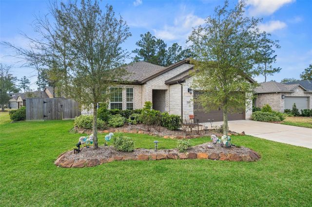 305 Royal Lily Trail, Montgomery, TX 77316