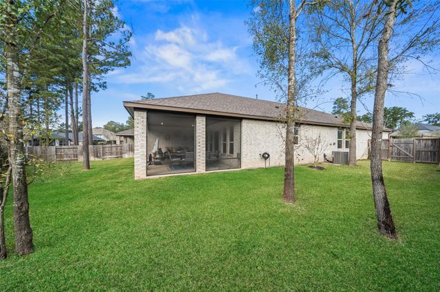 305 Royal Lily Trail, Montgomery, TX 77316