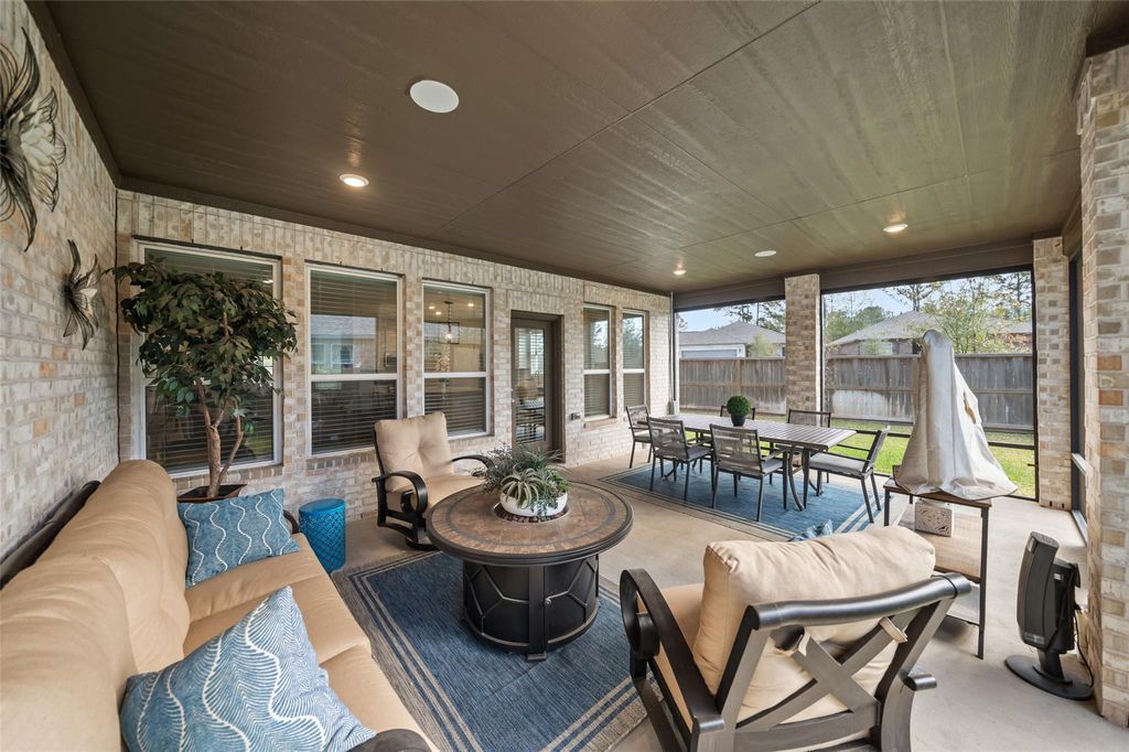 305 Royal Lily Trail, Montgomery, TX 77316