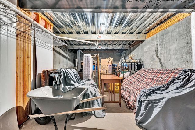 3827 Alexandra CT, Roanoke, VA 24012