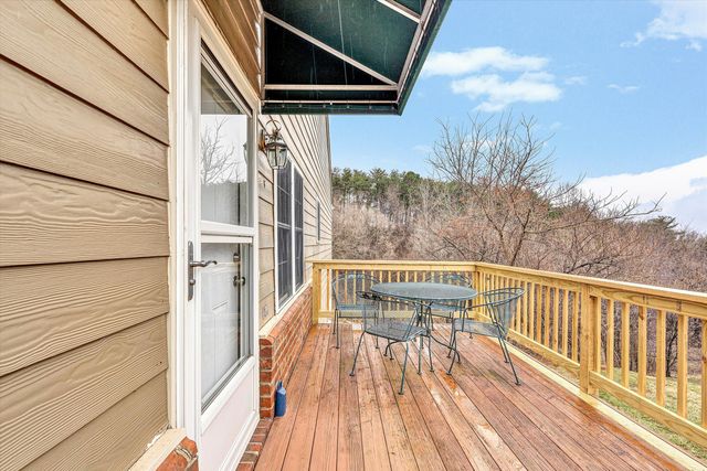 3827 Alexandra CT, Roanoke, VA 24012