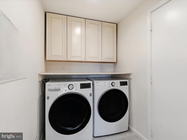 1537 SADLERS WELLS DR, Herndon, VA 20170