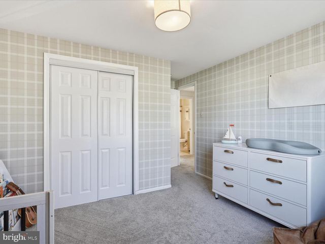 1537 SADLERS WELLS DR, Herndon, VA 20170