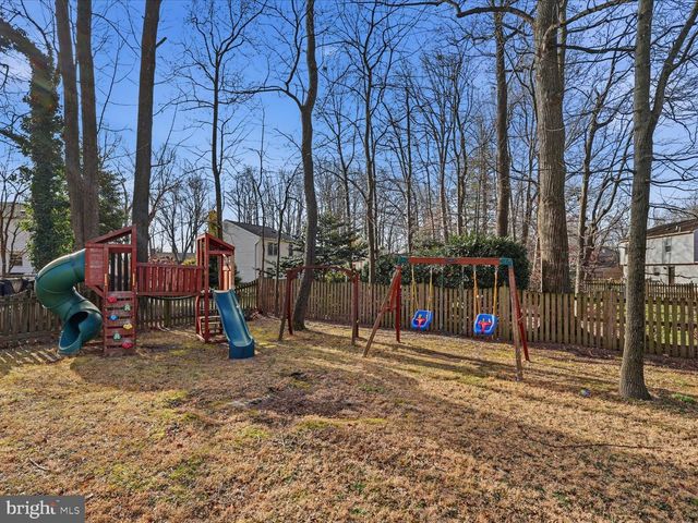 1537 SADLERS WELLS DR, Herndon, VA 20170