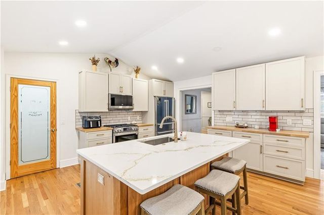 3890 Jim Owens NW Road, Kennesaw, GA 30152